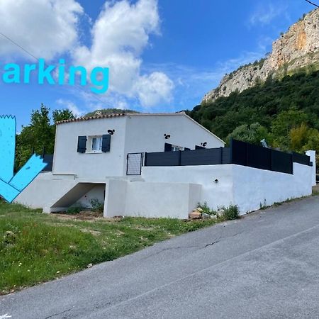 Maison Avec Jardin, Parking Entre Mer Et Montagne Le Revest-le-Eaux エクステリア 写真