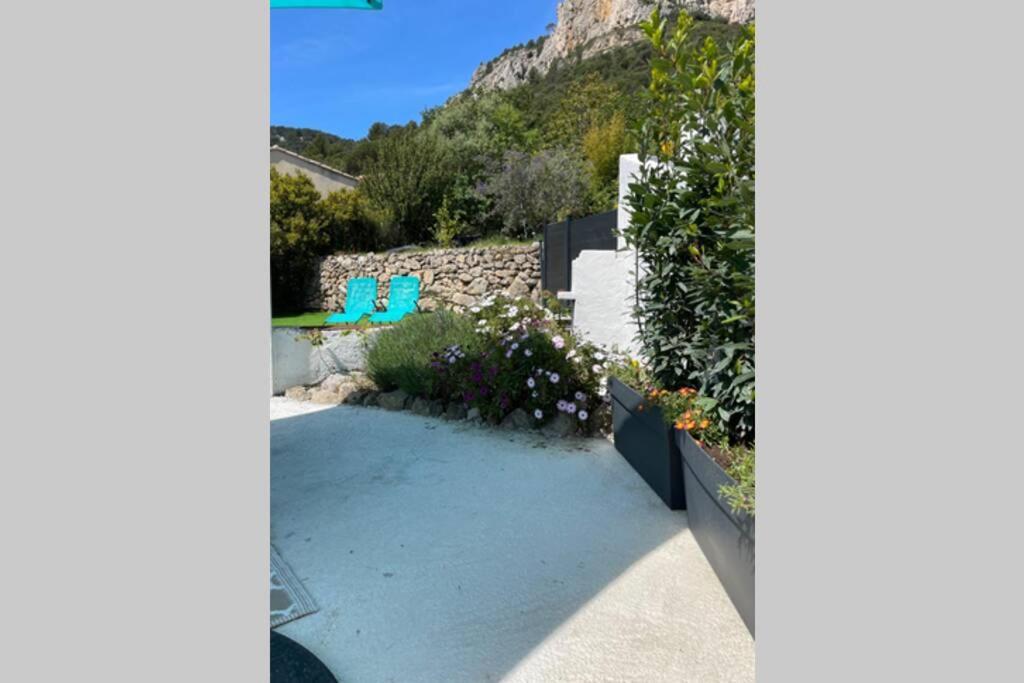 Maison Avec Jardin, Parking Entre Mer Et Montagne Le Revest-le-Eaux エクステリア 写真