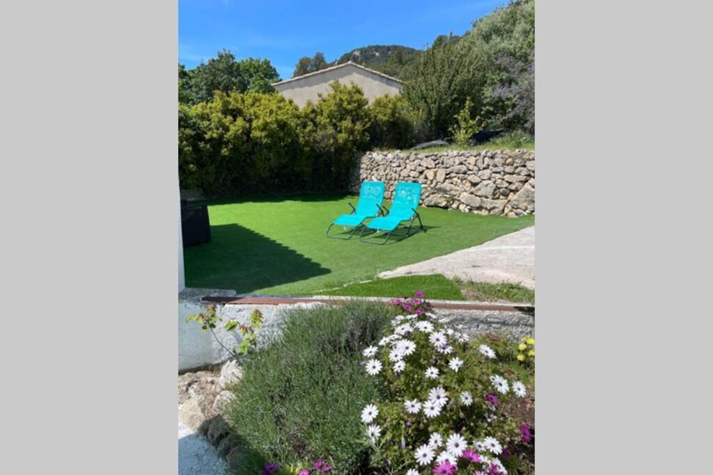 Maison Avec Jardin, Parking Entre Mer Et Montagne Le Revest-le-Eaux エクステリア 写真